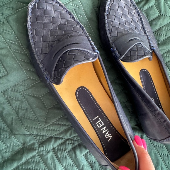 Vaneli Leather Loafers so comfortable and beautiful year round ! - Picture 3 of 6